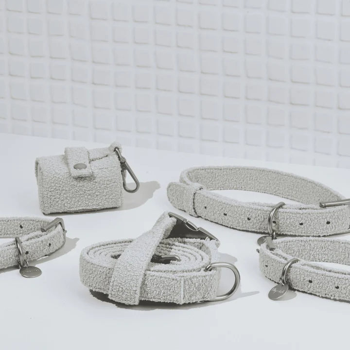 Lilly and Dash - Waste Bag Holder