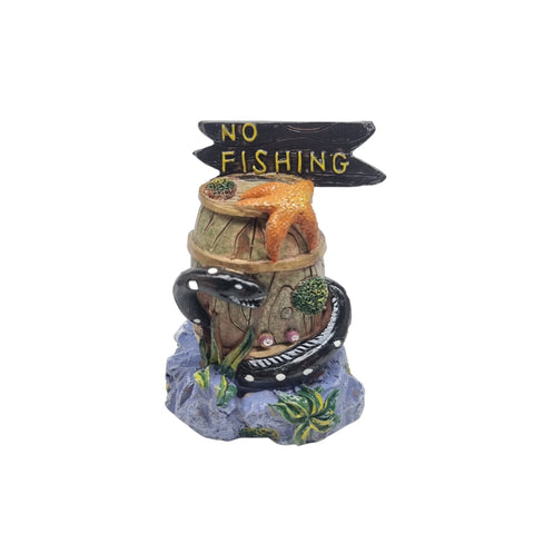 Upmarket Pets & Aquarium | Aquarium Ornament | Snake No fishing 