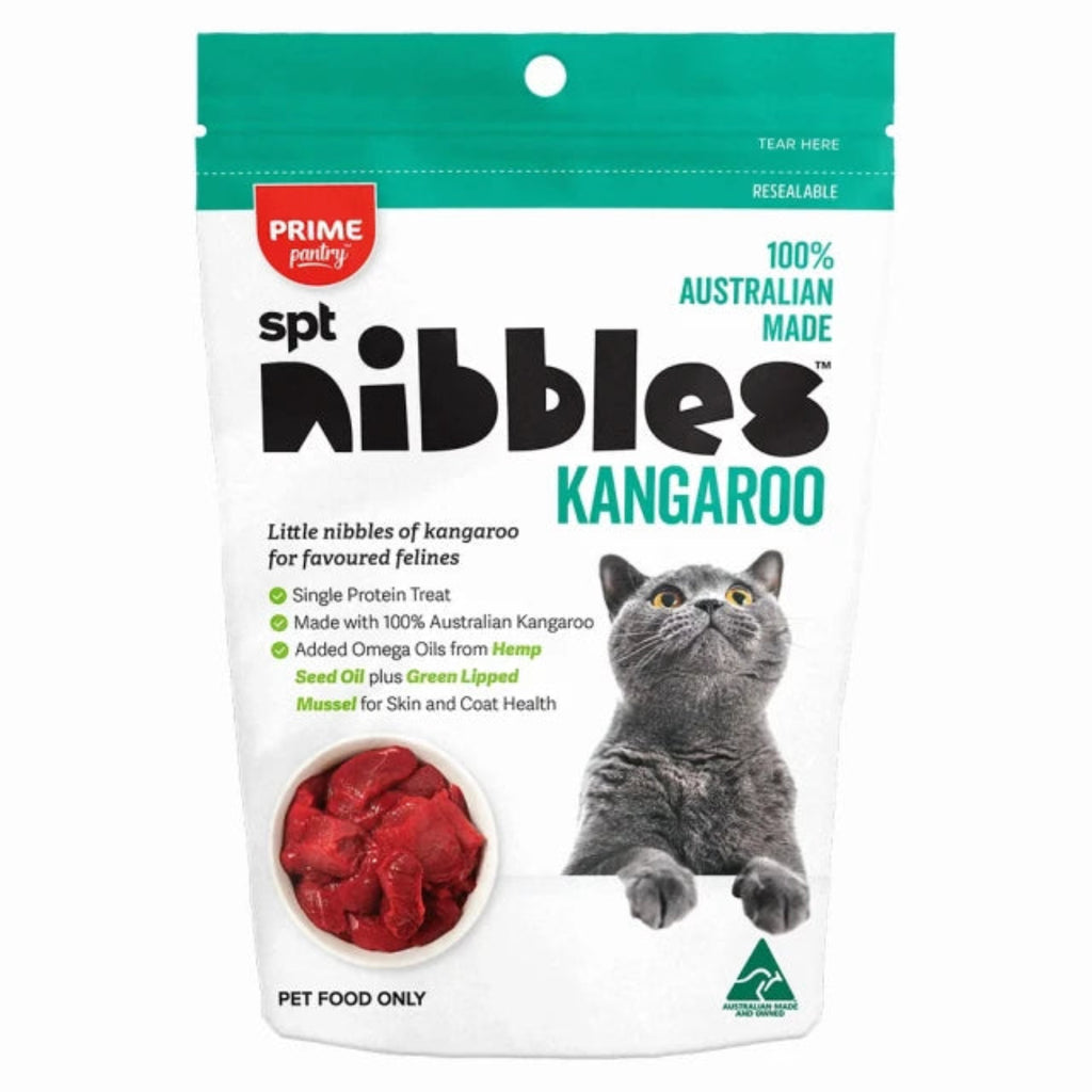 Prime Pantry Nibbles Kangaroo cat treats 40g pack with grey cat and Australian Made logo